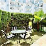 Apartamento Espacioso En Zona Tranquila Con Piscina Salada Abierta Todo El Ano Y Wifi Gratuito - Es-258-107